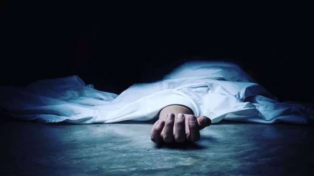 वाराणसी के होटल में हैदराबाद के ठेकेदार ने की आत्महत्या