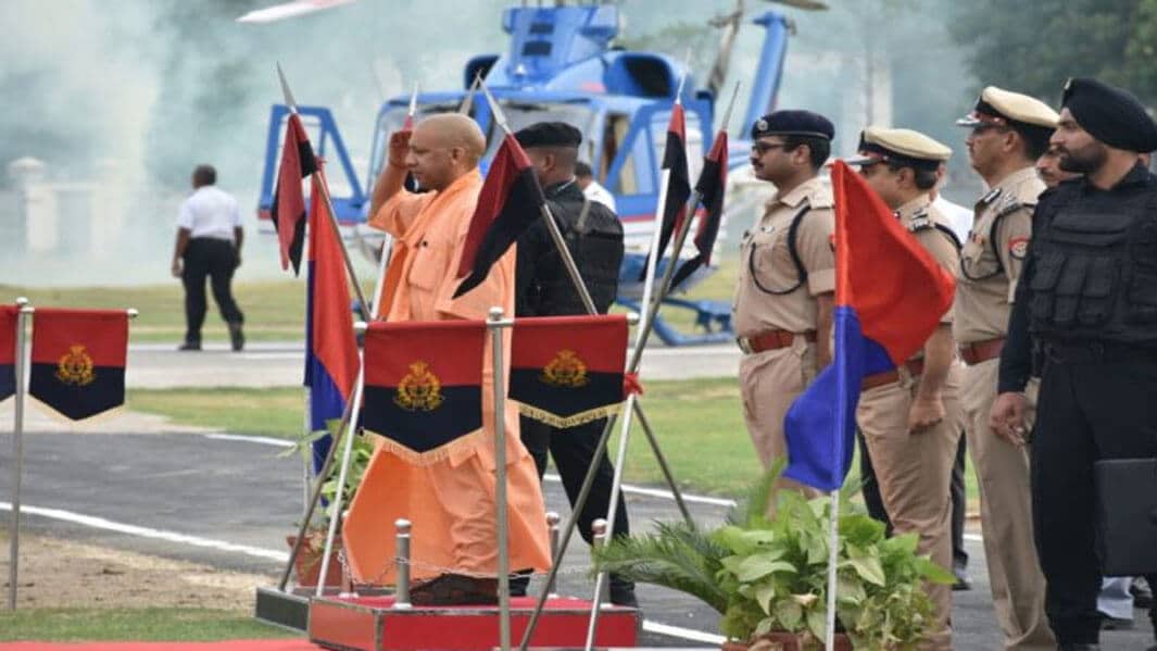 आज बनारस आ रहे हैं सीएम योगी, रात में सड़कों पर विकास कार्य का घूमकर लेंगे जायजा