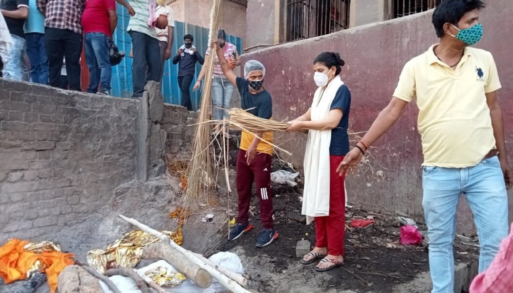 आपदा में मददगार बने अमन कबीर, अपनेपन का ढोंग करने वालों के लिए एक बड़ा तमाचा