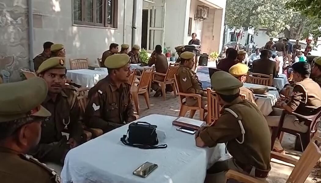 पुलिस लाइन सभागार में 63वीं अंतर्जनपदीय वैज्ञानिक अनुसंधान पुलिस फोटोग्राफी एवं एन्टी सेबोटाज चेक प्रतियोगिता