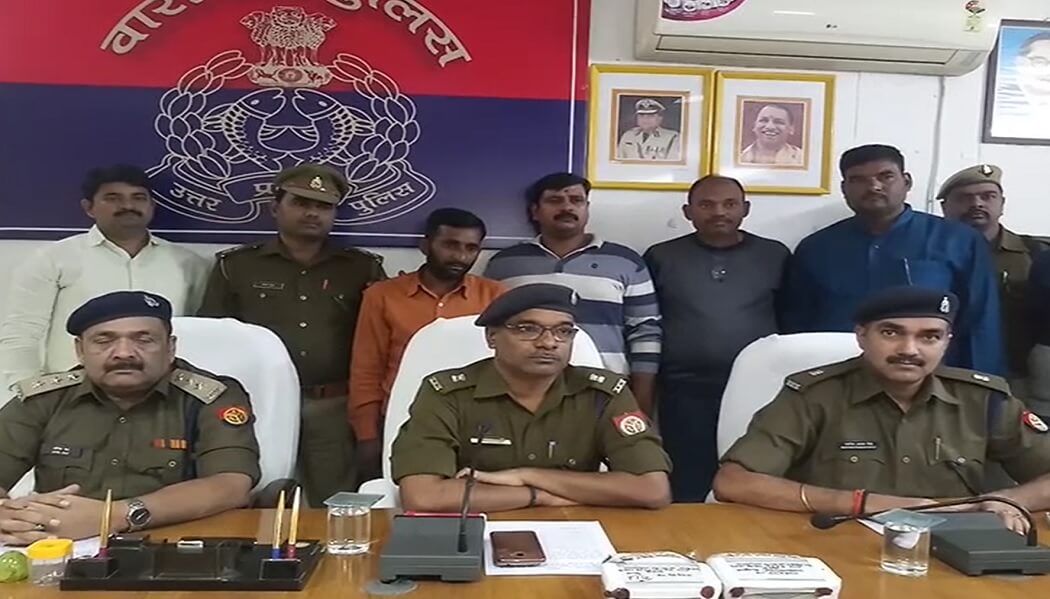 पुलिस ने गांजा तस्करों पर चलाया चाबुक