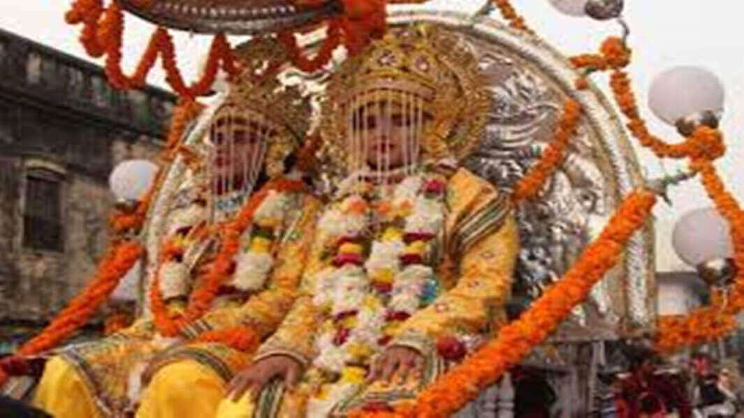 बैंड बाजे के साथ निकाली गई Shri Ram Barat Shobhayatra