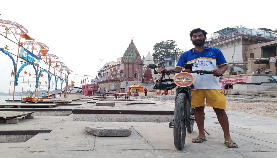 पर्यावरण संरक्षण के प्रति लोगों को जागरूक कर रहा है युवक, कर्नाटक से निकाली साइकिल यात्रा